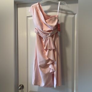 Elegant Light Pink One-Shoulder Dress